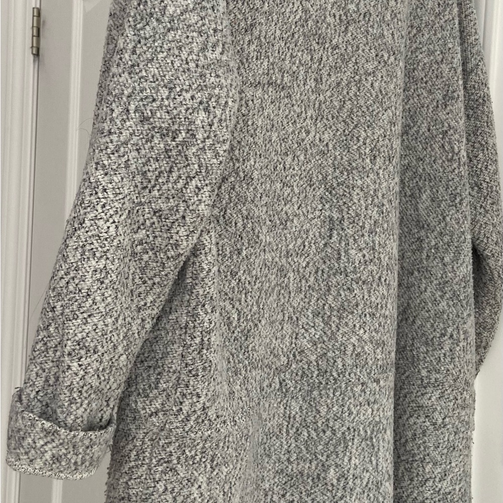 Zara Gray Women's Sweater - Picture 4 of 6